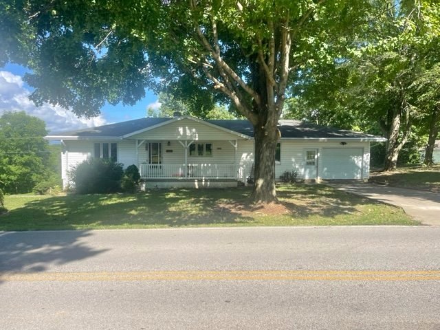 4995 South Victor Pike